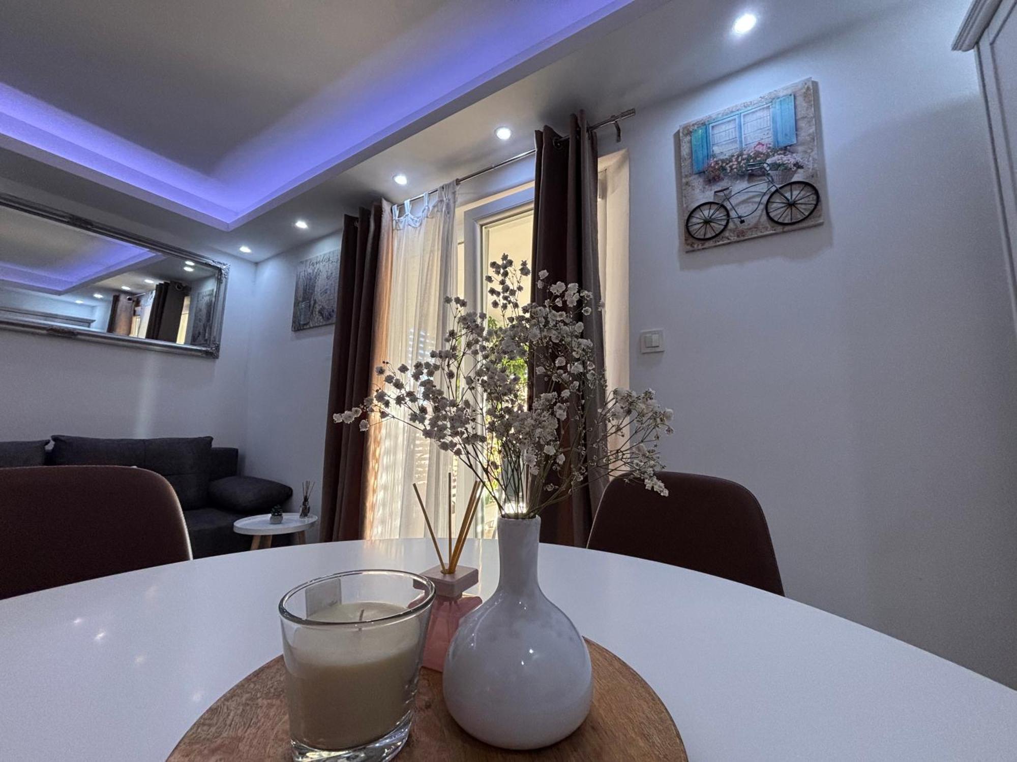 Luxury Apartman Nr ชิเบนิก ภายนอก รูปภาพ